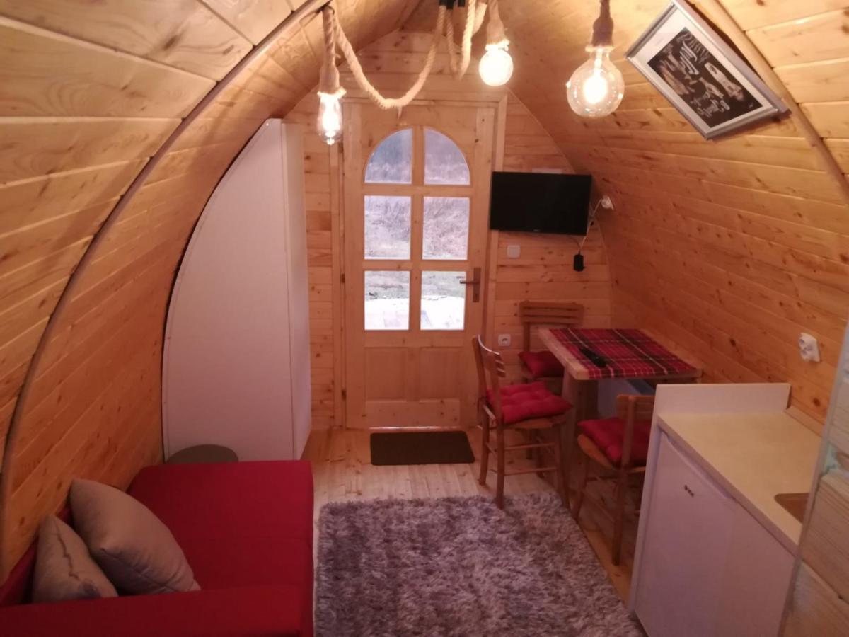 Vila Jelena - Bungalov Crni Vrh Dış mekan fotoğraf