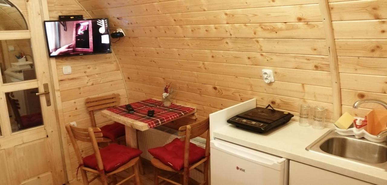 Vila Jelena - Bungalov Crni Vrh Dış mekan fotoğraf